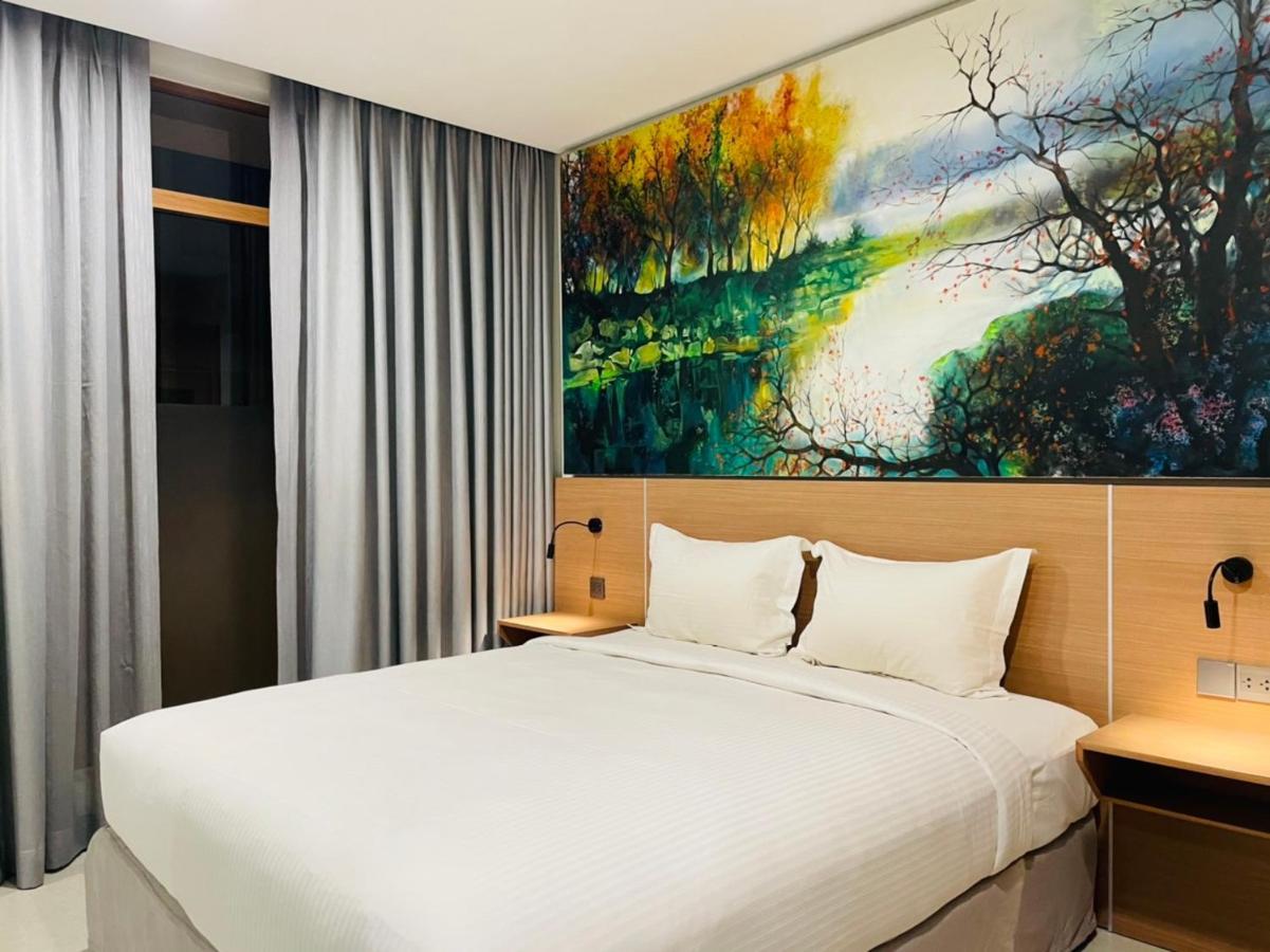 Kim Residences & Suites โฮจิมินห์ซิตี้ ภายนอก รูปภาพ